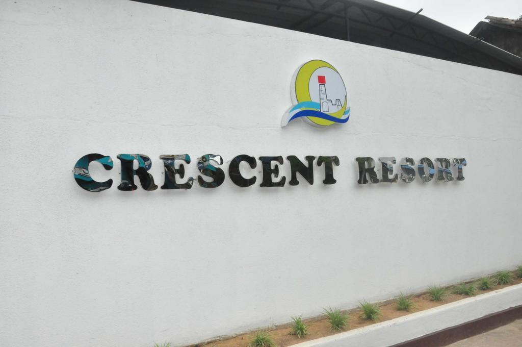 Crescent Resort ガル エクステリア 写真