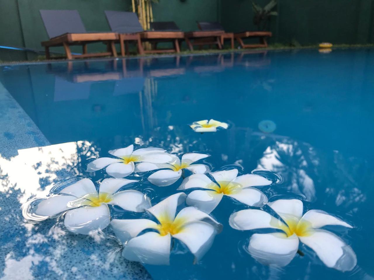 Crescent Resort ガル エクステリア 写真